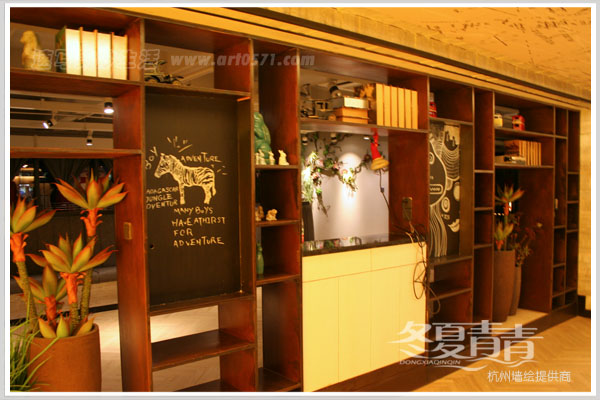 淘宝城餐厅粉笔画 冬夏青青墙绘